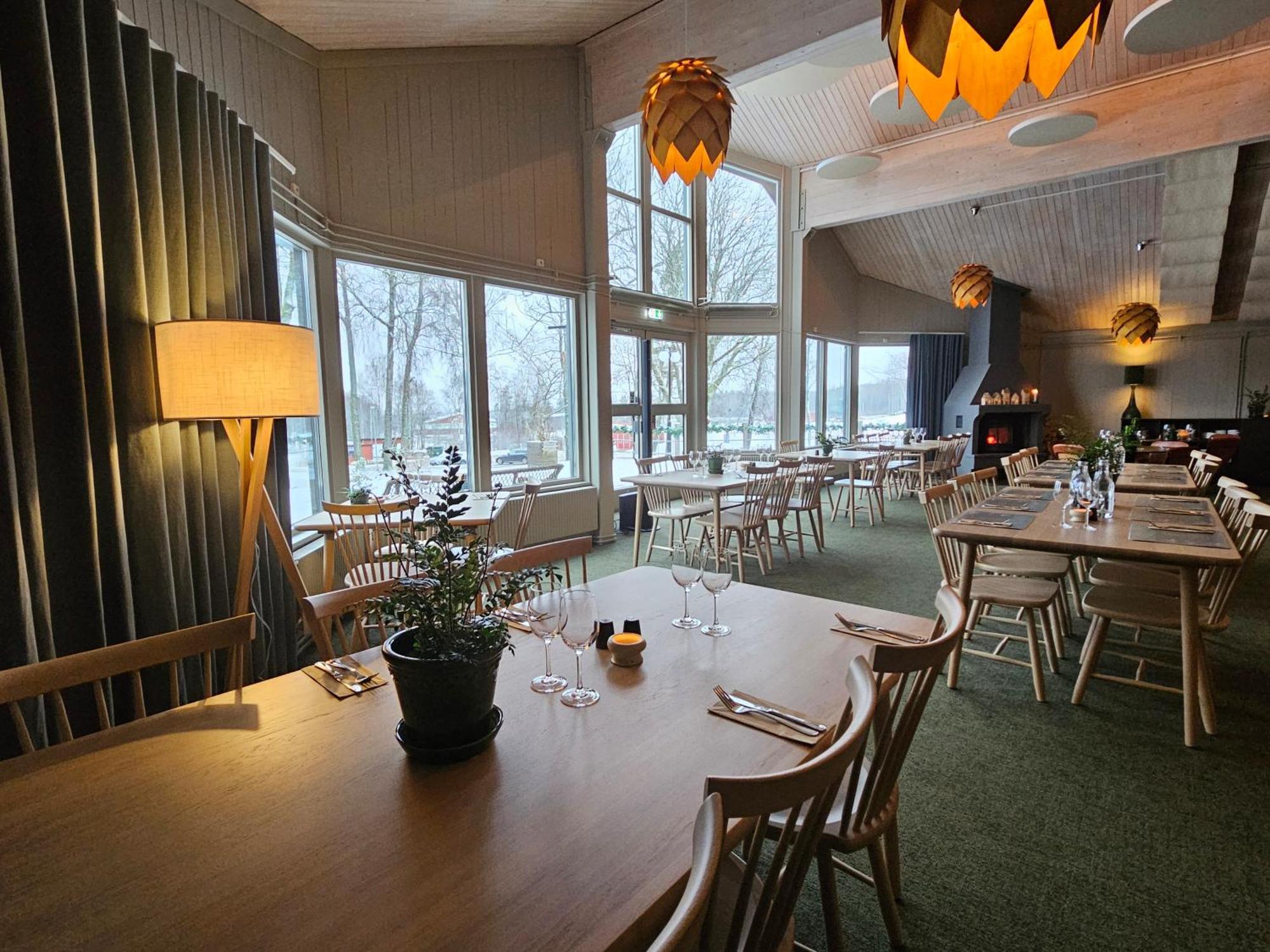 Hotell Lassalyckan Ulricehamn Esterno foto
